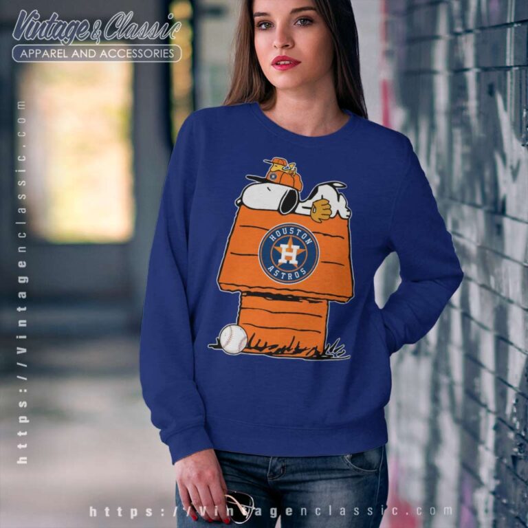 Snoopy Woodstock Houston Astros Baseball Sweatshirt Snoopy Woodstock Houston Astros Baseball Sweatshirt