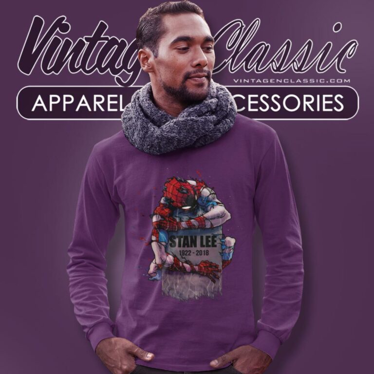 Spiderman Hug Grave Stan Lee Long Sleeve Tee Spiderman Hug Grave Stan Lee Long Sleeve Tee