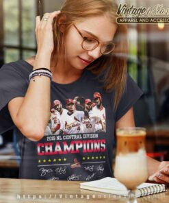 St Louis Cardinals 2019 Nl Central Division Champions Signature Women TShirt