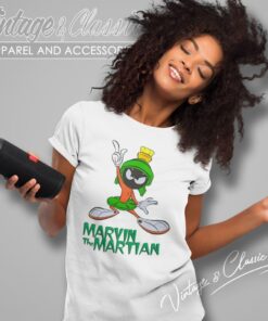 St Paddys Day Marvin The Martian Looney Tunes Women T Shirt