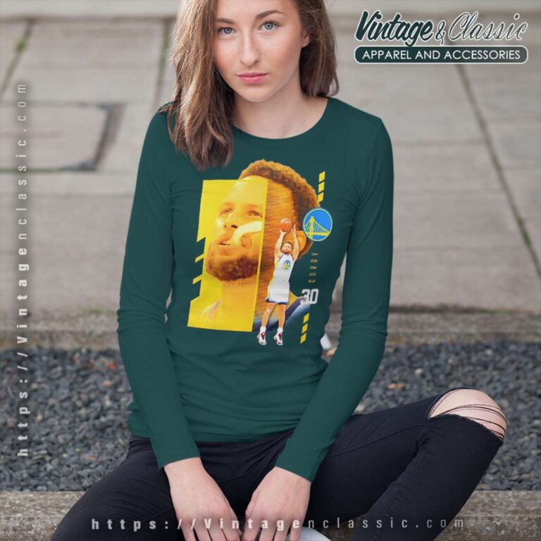 Stephen Curry Jump Pass Golden State Warriorsnba 2023 Long Sleeve Tee Stephen Curry Jump Pass Golden State Warriorsnba 2023 Long Sleeve Tee