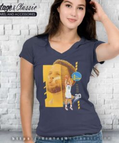 Stephen Curry Jump Pass Golden State Warriorsnba 2023 V Neck TShirt