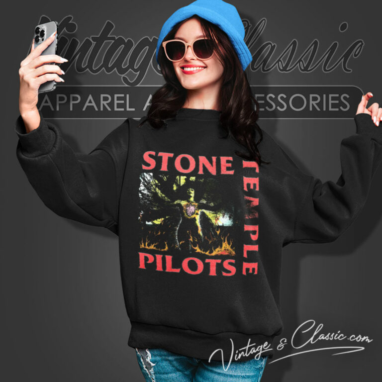 Stone Temple Pilots Core Concert Sweatshirt Stone Temple Pilots Core Concert Sweatshirt