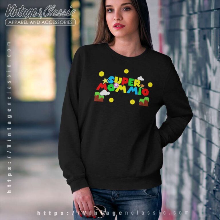 Super Mommio Mothers Day Gift Sweatshirt Super Mommio Mothers Day Gift Sweatshirt