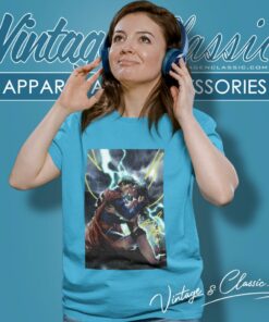 Superman Kissing Wonder Woman Women T Shirt