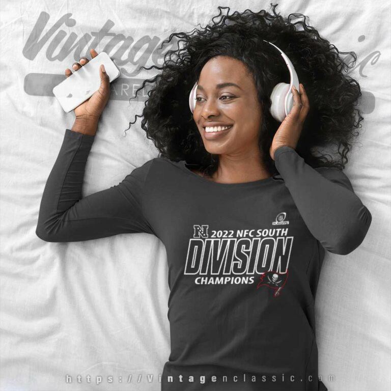 Tampa Bay Buccaneers 2022 Nfc South Division Champion Long Sleeve Tee Tampa Bay Buccaneers 2022 Nfc South Division Champion Long Sleeve Tee