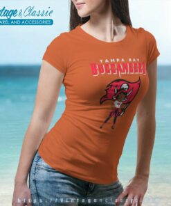 Tampa Bay Buccaneers Betty Boop Brown Skin Women TShirt