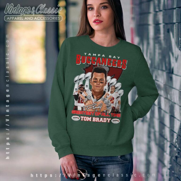 Tampa Bay Buccaneers Greatest Of All The Time Tom Brady Signature Sweatshirt Tampa Bay Buccaneers Greatest Of All The Time Tom Brady Signature Sweatshirt