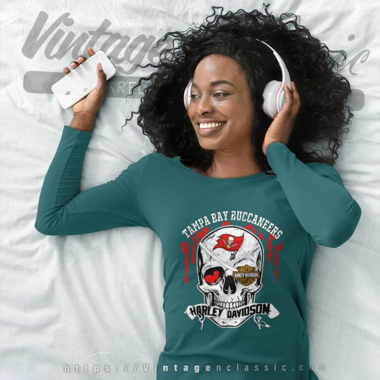 Tampa Bay Buccaneers Harley Davidson Skull Long Sleeve Tee Tampa Bay Buccaneers Harley Davidson Skull Long Sleeve Tee