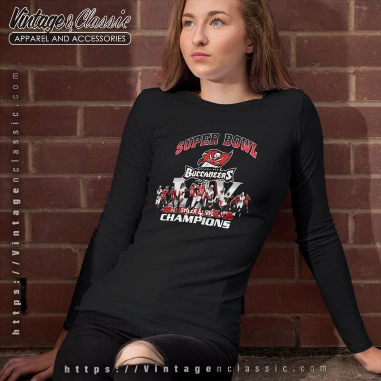 Tampa Bay Buccaneers Super Bowl Champions 2021 Long Sleeve Tee Tampa Bay Buccaneers Super Bowl Champions 2021 Long Sleeve Tee