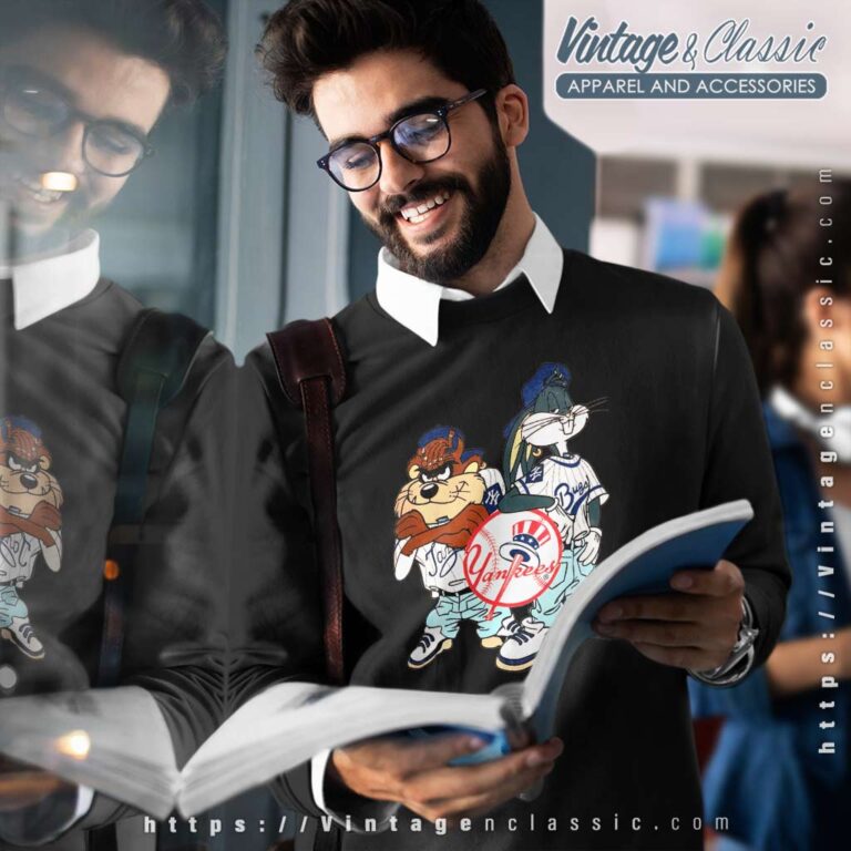 Taz Bugs Bunny New York Yankees Sweatshirt Taz Bugs Bunny New York Yankees Sweatshirt