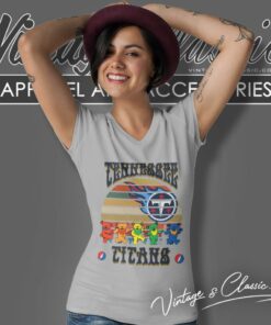 Tennessee Titans Nfl Grateful Dancing Bears Retro V Neck TShirt
