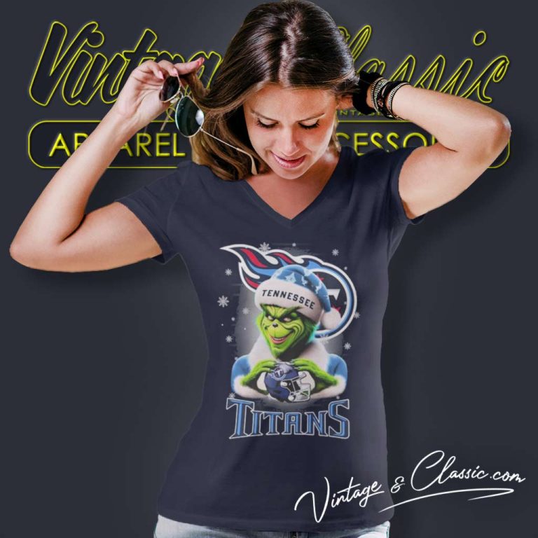 Tennessee Titans Santa Grinch Christmas Love V Neck TShirt 1 Tennessee Titans Santa Grinch Christmas Love V Neck TShirt 1