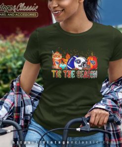Tennessee Titans Tis The Season Halloween Women TShirt