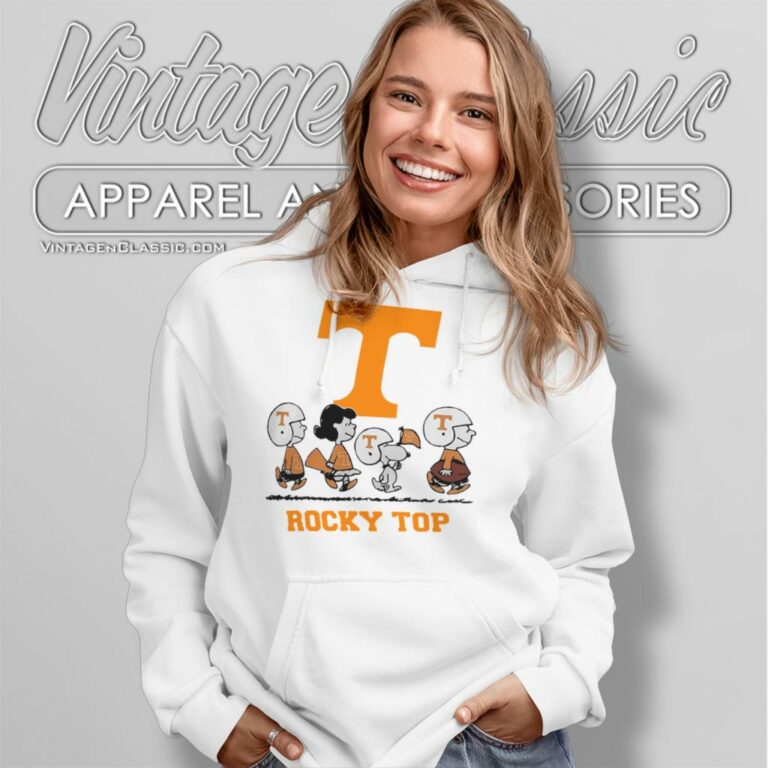 Tennessee Volunteers Snoopy The Peanuts Hoodie Tennessee Volunteers Snoopy The Peanuts Hoodie