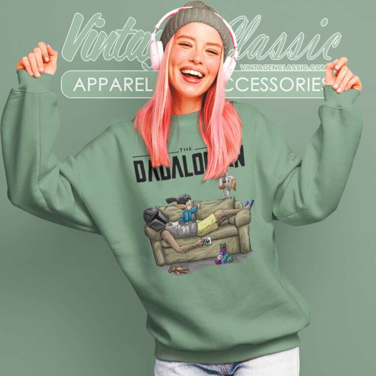 The Dadalorian Star Wars For Dad Funny Sweatshirt The Dadalorian Star Wars For Dad Funny Sweatshirt