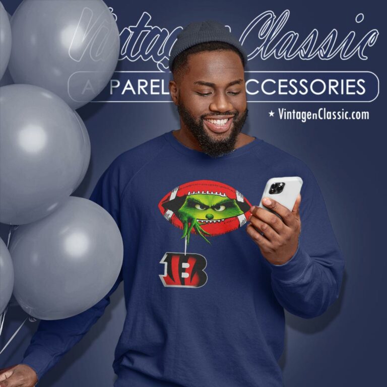 The Grinch Ew People Cincinnati Bengals Logo Sweatshirt The Grinch Ew People Cincinnati Bengals Logo Sweatshirt