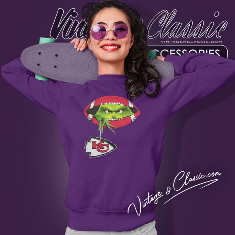 The Grinch Ew People Kansas City Chiefs Logo Sweatshirt The Grinch Ew People Kansas City Chiefs Logo Sweatshirt