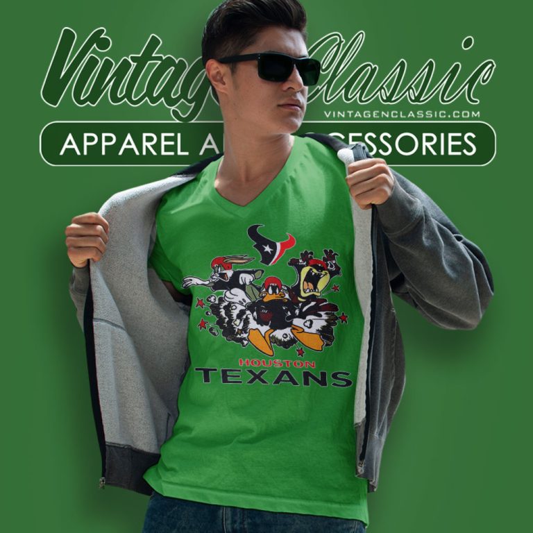 The Looney Tunes Team Houston Texans V Neck TShirt The Looney Tunes Team Houston Texans V Neck TShirt