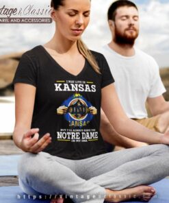 The Notre Dame Fighting Irish In My Dna 2023 Shirt I May Live In Kansas V Neck TShirt
