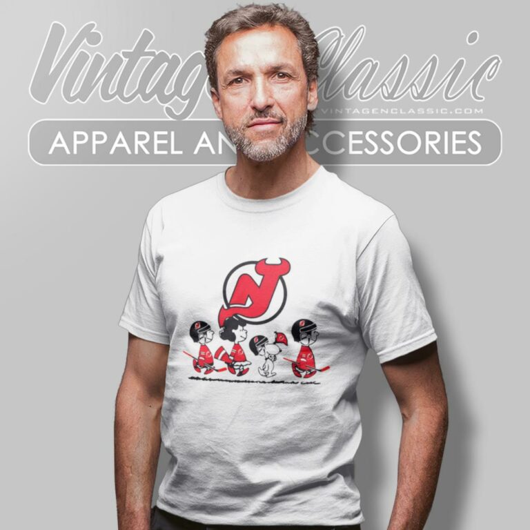 The Peanuts New Jersey Devils Hockey Logo T Shirt The Peanuts New Jersey Devils Hockey Logo T Shirt