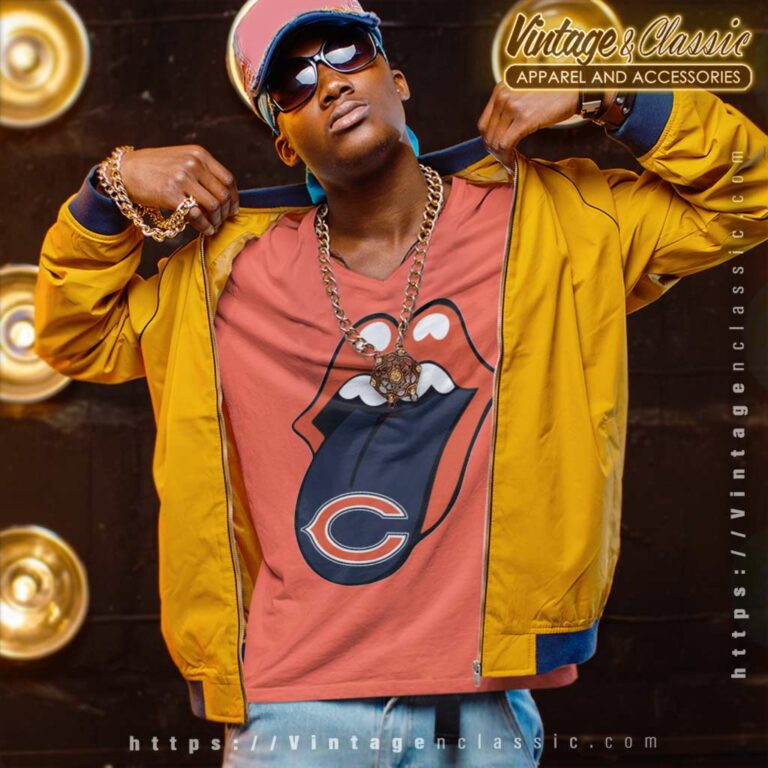 The Rolling Stone Chicago Bears Lips V Neck TShirt The Rolling Stone Chicago Bears Lips V Neck TShirt