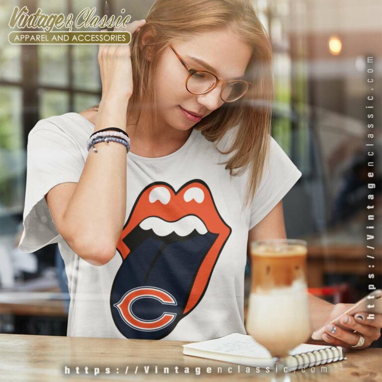 The Rolling Stone Chicago Bears Lips Women TShirt The Rolling Stone Chicago Bears Lips Women TShirt
