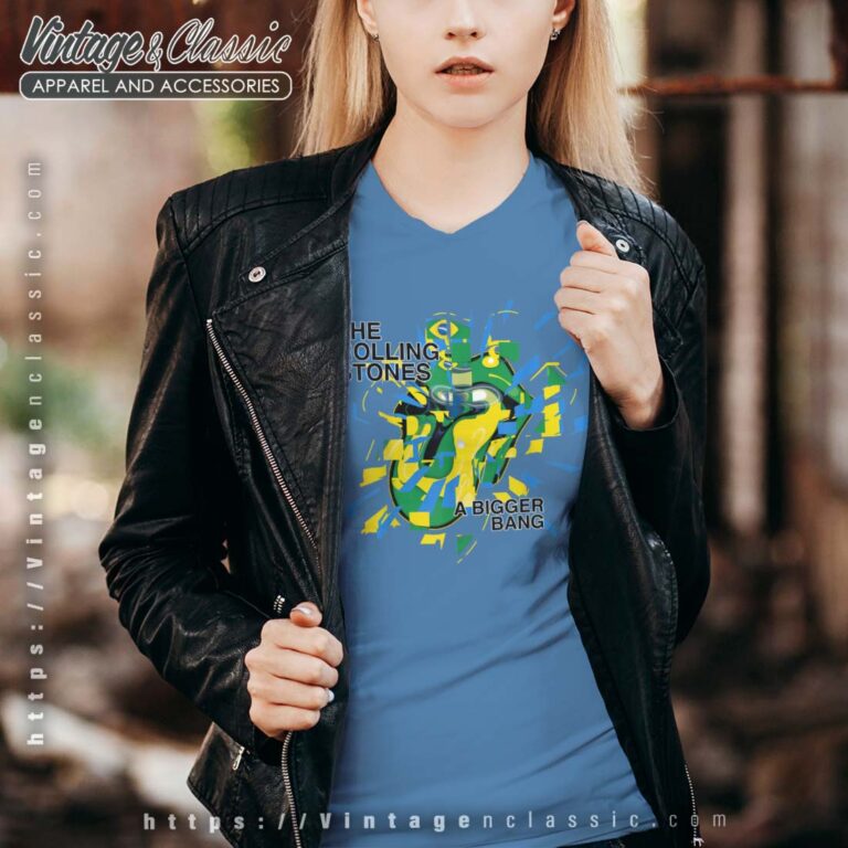 The Rolling Stones A Bigger Bang Copacabana Vneck The Rolling Stones A Bigger Bang Copacabana Vneck