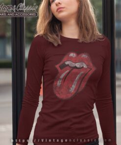The Rolling Stones Distressed Tongue Premium Shirt 4 The Rolling Stones Distressed Tongue Premium Longsleeves