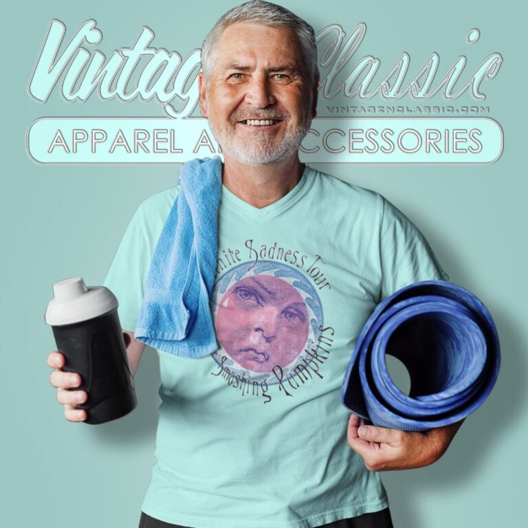 The Smashing Pumpkins Infinite Sadness Tour V Neck TShirt The Smashing Pumpkins Infinite Sadness Tour V Neck TShirt