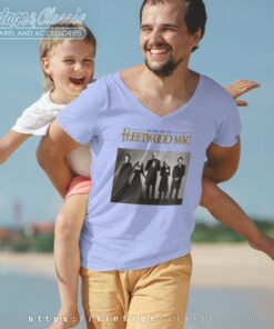 The Very Best Of Fleetwood Mac V Neck TShirt