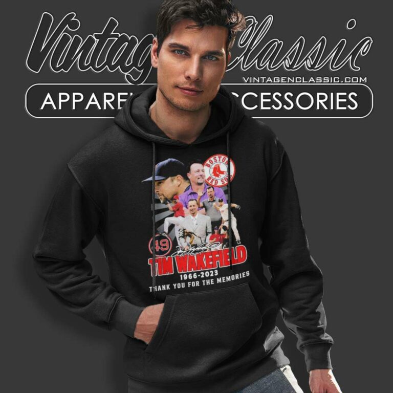 Tim Wakefield Shirt Thank You For The Memories Signatures Hoodie Tim Wakefield Shirt Thank You For The Memories Signatures Hoodie