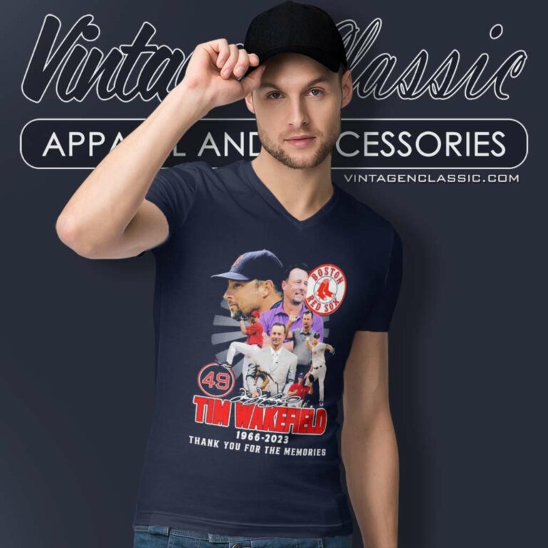 Tim Wakefield Shirt Thank You For The Memories Signatures V Neck TShirt Tim Wakefield Shirt Thank You For The Memories Signatures V Neck TShirt