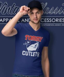 Tommy Devito Qb Giants Tommy Cutlets V Neck TShirt