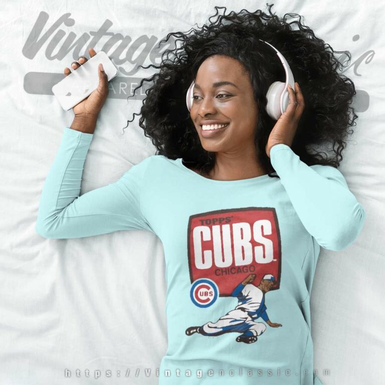 Topps Chicago Cubs Long Sleeve Tee Topps Chicago Cubs Long Sleeve Tee