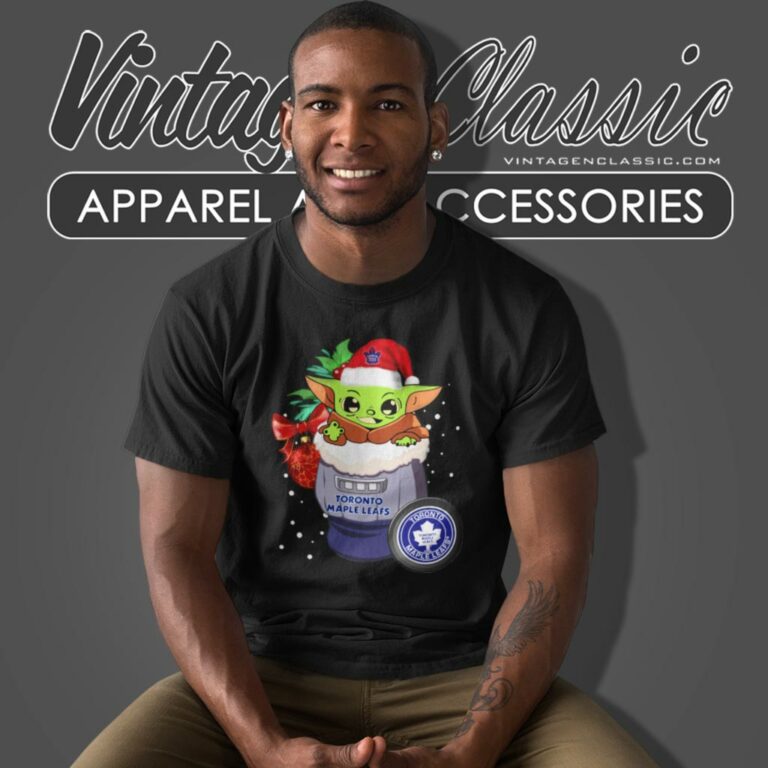 Toronto Maple Leafs Christmas Baby Yoda Star Wars Funny T Shirt Toronto Maple Leafs Christmas Baby Yoda Star Wars Funny T Shirt