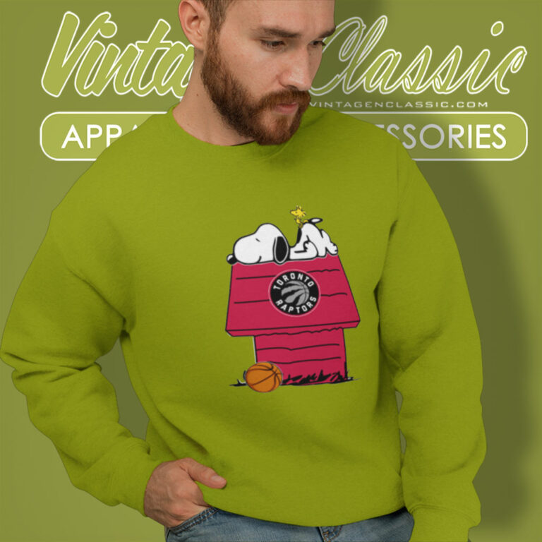Toronto Raptors Shirt Basketball Snoopy Woodstock The Peanuts Movie Sweatshirt Toronto Raptors Shirt Basketball Snoopy Woodstock The Peanuts Movie Sweatshirt