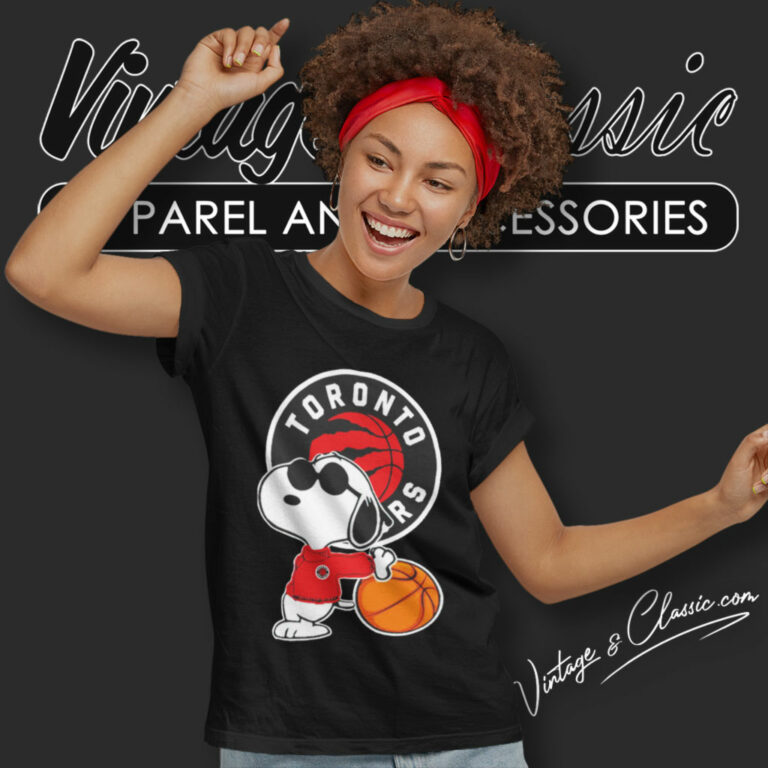 Toronto Raptors Shirt Snoopy Dog Peanuts Women T Shirt Toronto Raptors Shirt Snoopy Dog Peanuts Women T Shirt