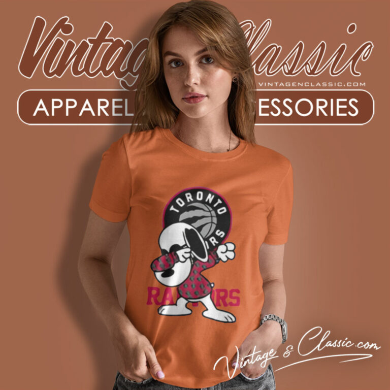 Toronto Raptors Snoopy Dabbing Women T Shirt Toronto Raptors Snoopy Dabbing Women T Shirt