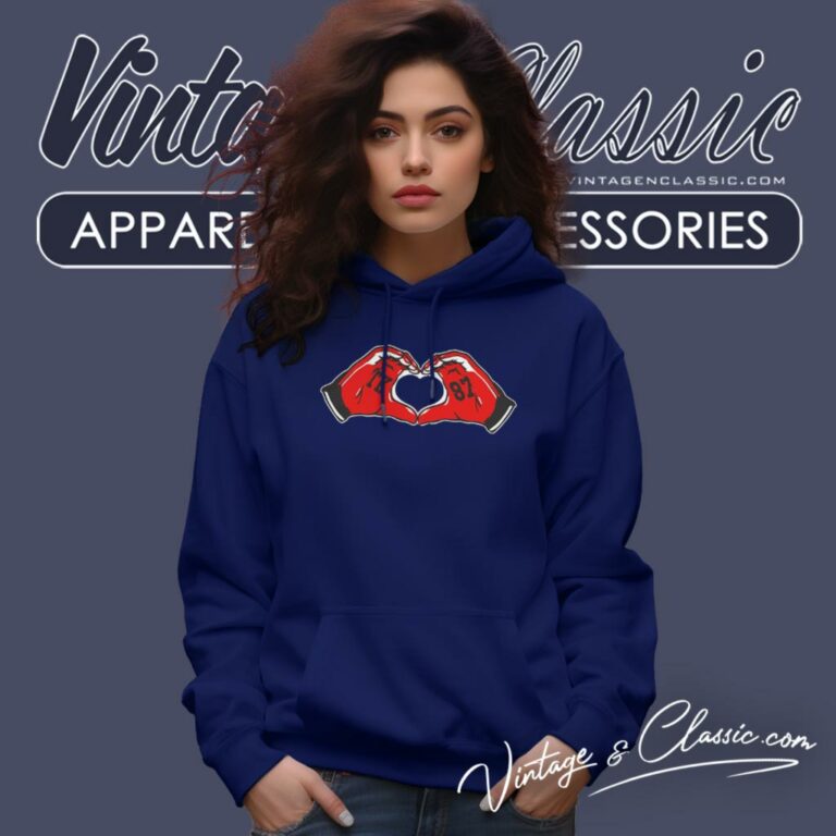 Travis Kelce Kansas City Chiefs Heart Hands Hoodie Travis Kelce Kansas City Chiefs Heart Hands Hoodie