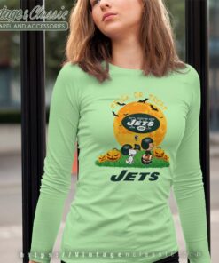 Trick Or Treat Snoopy New York Jets Long Sleeve Tee