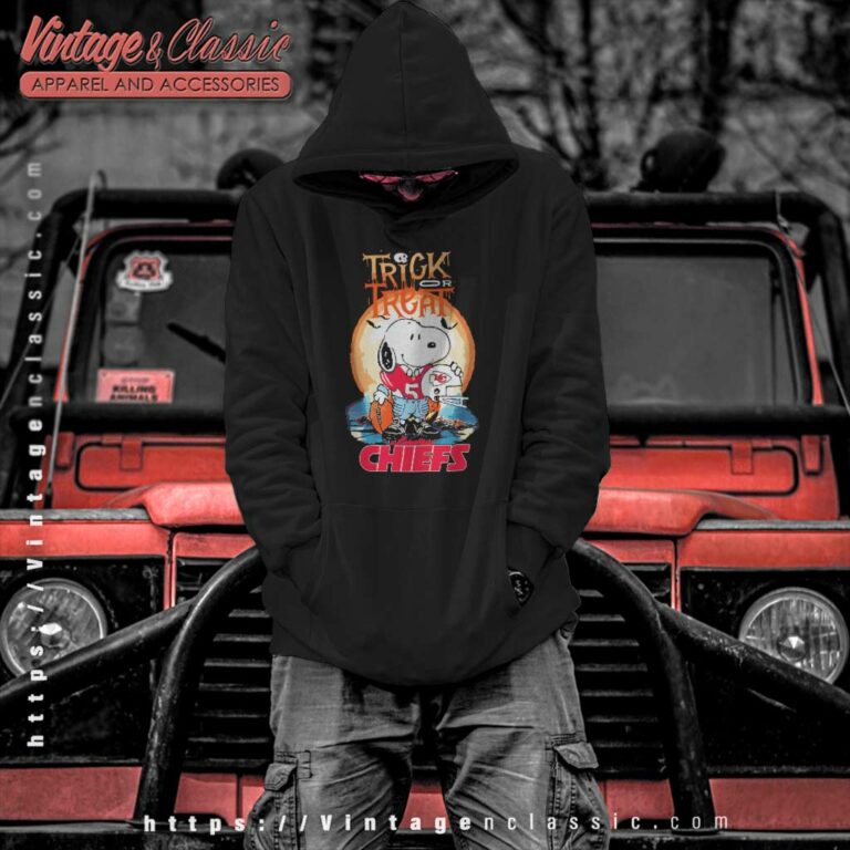 Trick Or Treat Snoopy Teams Kansas City Chiefs Hoodie Trick Or Treat Snoopy Teams Kansas City Chiefs Hoodie