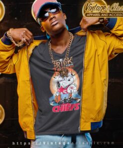 Trick Or Treat Snoopy Teams Kansas City Chiefs Shirt 5 Trick Or Treat Snoopy Teams Kansas City Chiefs V Neck TShirt