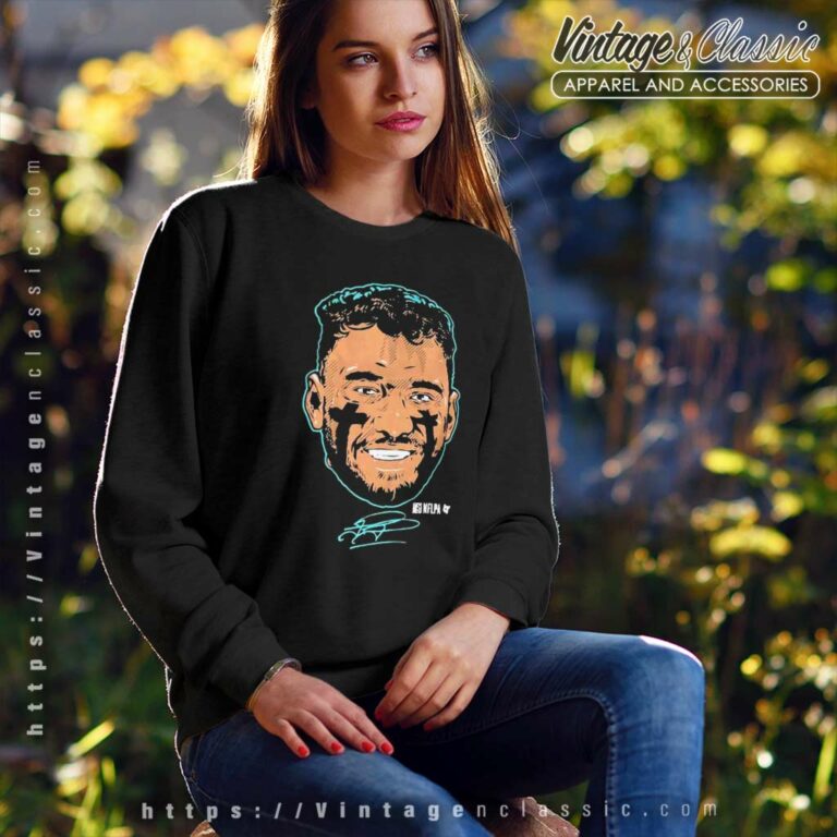 Tua Tagovailoa Miami Dolphins Swag Head Signature Sweatshirt Tua Tagovailoa Miami Dolphins Swag Head Signature Sweatshirt