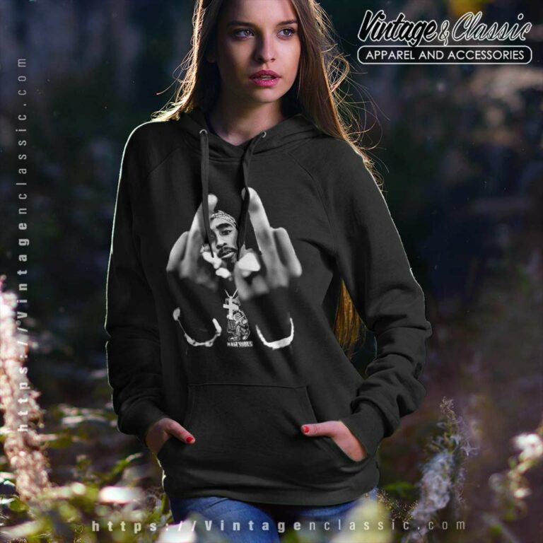 Tupac Shakur Middle Fingers Jumbo Hoodie Tupac Shakur Middle Fingers Jumbo Hoodie