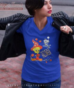 Tweety Looney Tunes Happy Halloween V Neck TShirt 1
