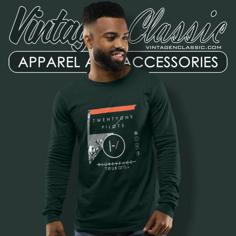 Twenty One Pilots Blurry Face Tour 2015 Long Sleeve Tee Twenty One Pilots Blurry Face Tour 2015 Long Sleeve Tee