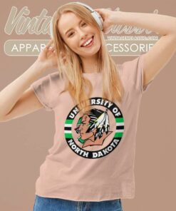 Und University Of North Dakota Women TShirt