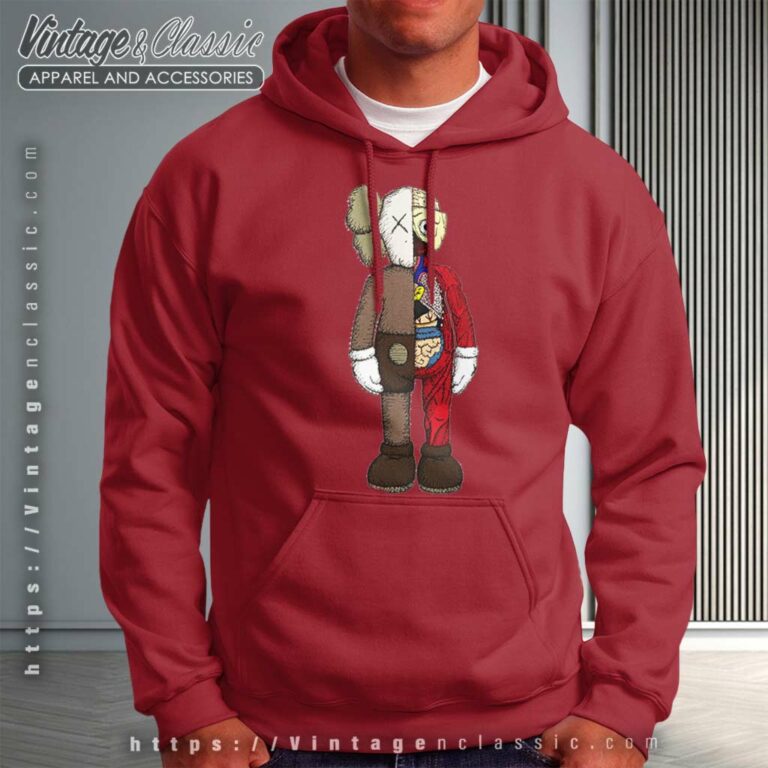 Uniqlo Mens Kaws Collection White Graphic Hoodie Uniqlo Mens Kaws Collection White Graphic Hoodie