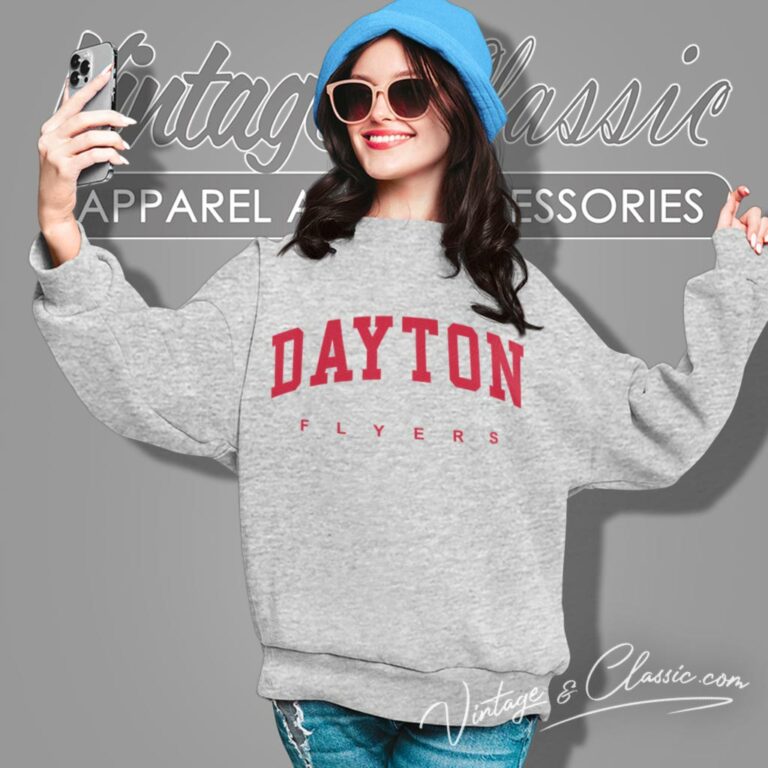 University Of Dayton Flyers Sweatshirt University Of Dayton Flyers Sweatshirt